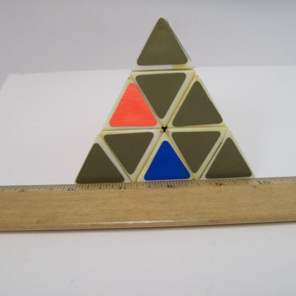 Vintage Rubik's Cube- Pyramid style - Picture 3 of 6